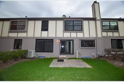 4475 Olmstead Drive, Hoffman Estates, IL 60192 - Photo 46