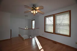 4475 Olmstead Dr, Hoffman Estates, IL 60192 - Photo 20