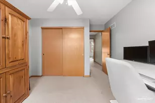 2019 Gleneagle Dr, Plainfield, IL 60586 - Photo 22