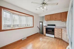 244 Coolidge St, Chicago Heights, IL 60411 - Photo 6