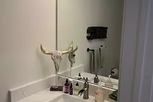 1056 Lakewood Cir, Carol Stream, IL 60188 - Photo 10