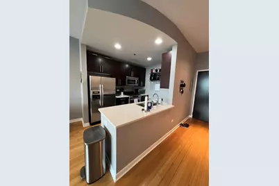 [Address not provided], Chicago, IL 60654 - Photo 8