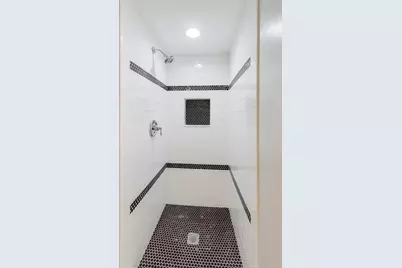 [Address not provided], Northbrook, IL 60062 - Photo 34