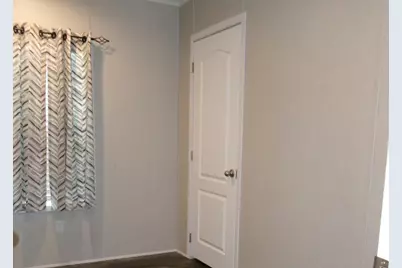 205 & 207 5th Street, Carmi, IL 62821 - Photo 6