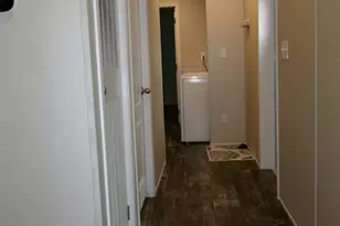 205 & 207 5th St, Carmi, IL 62821 - Photo 4