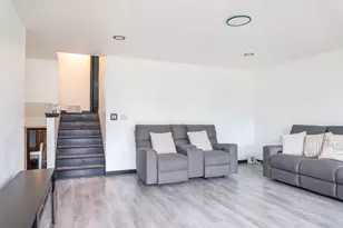 213 N Idlewild Ave, Mundelein, IL 60060 - Photo 4