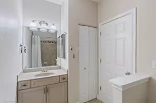 360 Promontory Ln, Wauconda, IL 60084 - Photo 20