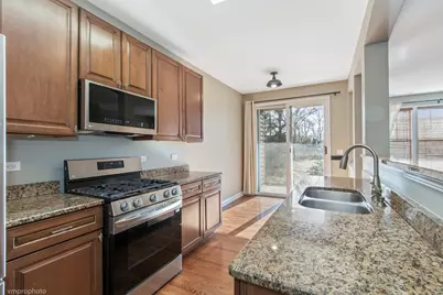 360 Promontory Lane #D, Wauconda, IL 60084 - Photo 10