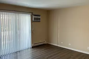 [Address not provided], New Lenox, IL 60451 - Photo 6