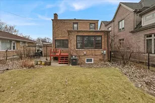 7350 N Tripp Ave, Lincolnwood, IL 60712 - Photo 36