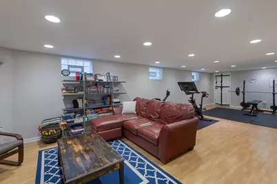 7350 N Tripp Avenue, Lincolnwood, IL 60712 - Photo 28