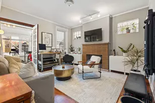 4519 N Troy St, Chicago, IL 60625 - Photo 2