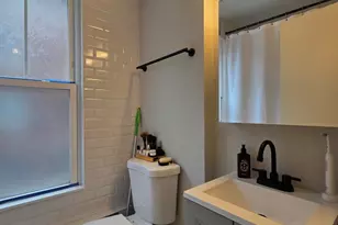 2740 N Hampden St, Chicago, IL 60614 - Photo 8