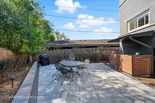 [Address not provided], Clarendon Hills, IL 60514 - Photo 8