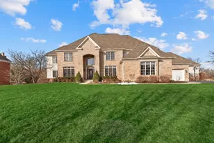28730 W Harvest Glen Cir, Cary, IL 60013 - Photo 1