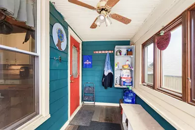 400 Marguerite Street, Elgin, IL 60123 - Photo 14