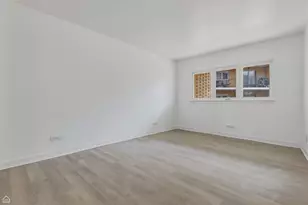 10300 S Pulaski Rd, Oak Lawn, IL 60453 - Photo 12