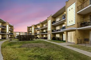 10300 S Pulaski Rd, Oak Lawn, IL 60453 - Photo 4