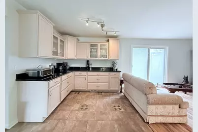 28 W Devon Avenue, Glendale Heights, IL 60139 - Photo 8