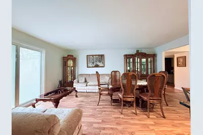 28 W Devon Avenue, Glendale Heights, IL 60139 - Photo 6