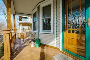 1032 Clinton Ave, Oak Park, IL 60304 - Photo 2