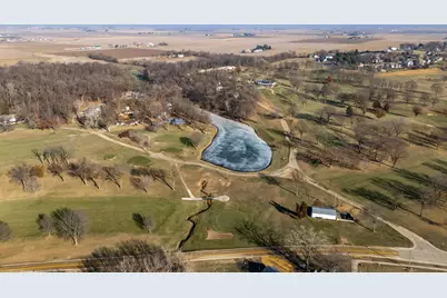 2307 18th Avenue, Dewitt, IA 52742 - Photo 6