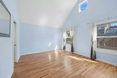 3239 N Kenmore Avenue #5, Chicago, IL 60657 - Photo 16