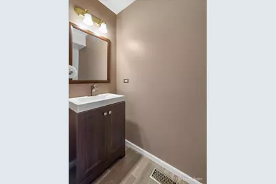 1305 Reed Road, Zion, IL 60099 - Photo 16