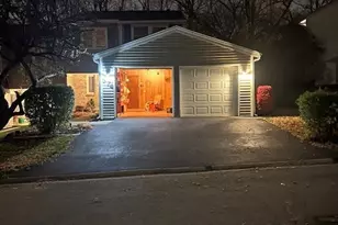 574 Norman Rd, Bolingbrook, IL 60440 - Photo 32