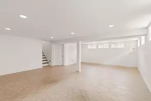 5627 N Prospect Ave, Norwood Park Township, IL 60631 - Photo 16