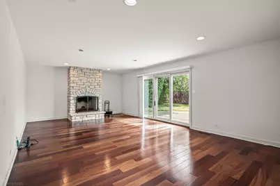 5627 N Prospect Avenue, Norwood Park Township, IL 60631 - Photo 12