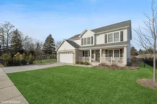 4142 Hampton Ct, Glenview, IL 60026 - Photo 2