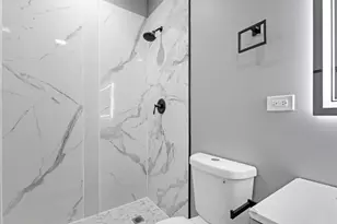 1610 S 5th Ave, Maywood, IL 60153 - Photo 24