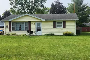 15 Hanson Dr, Bourbonnais, IL 60914 - Photo 1