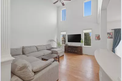 301 Nicole Way, Itasca, IL 60143 - Photo 4