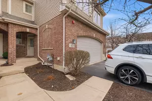 301 Nicole Way, Itasca, IL 60143 - Photo 2