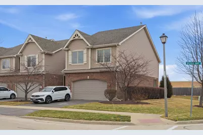 301 Nicole Way, Itasca, IL 60143 - Photo 1