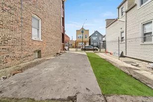 4329 S Wood St, Chicago, IL 60609 - Photo 26