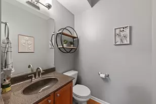 1418 S Fairfield Ave, Lombard, IL 60148 - Photo 10