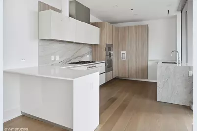 363 E Wacker Drive #2709, Chicago, IL 60601 - Photo 2