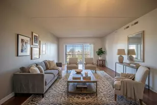 77 N Wolf Rd, Northlake, IL 60164 - Photo 4