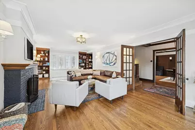 236 Maplewood Road, Riverside, IL 60546 - Photo 6