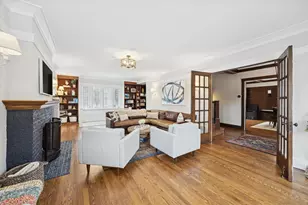 236 Maplewood Rd, Riverside, IL 60546 - Photo 6