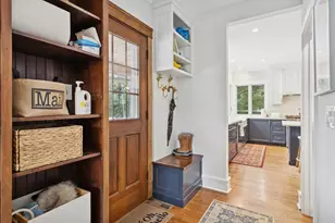 236 Maplewood Rd, Riverside, IL 60546 - Photo 22