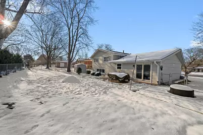 511 S Walnut Lane, Schaumburg, IL 60193 - Photo 32