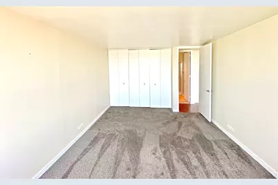 655 W Irving Park Road #3604, Chicago, IL 60613 - Photo 6