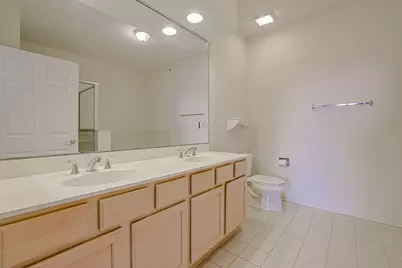 1914 Farnsworth Lane #303, Northbrook, IL 60062 - Photo 14