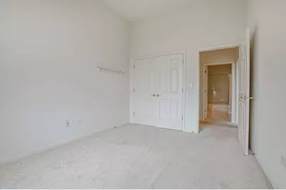 1914 Farnsworth Lane #303, Northbrook, IL 60062 - Photo 12