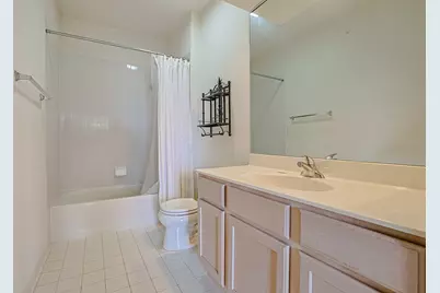 1914 Farnsworth Lane #303, Northbrook, IL 60062 - Photo 16