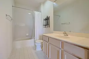 1914 Farnsworth Ln, Northbrook, IL 60062 - Photo 16